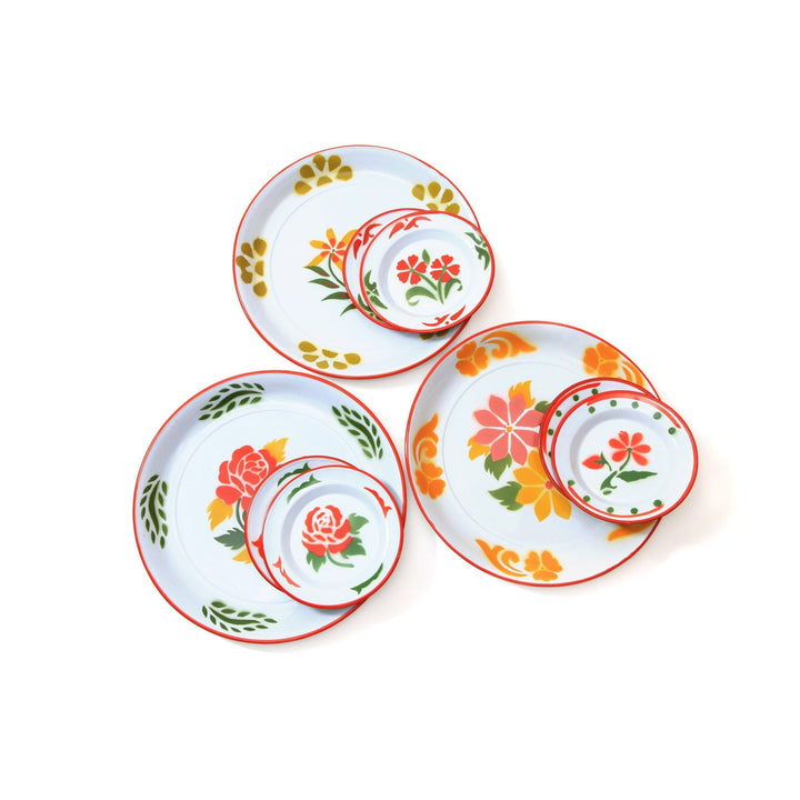 enamel serving set 8