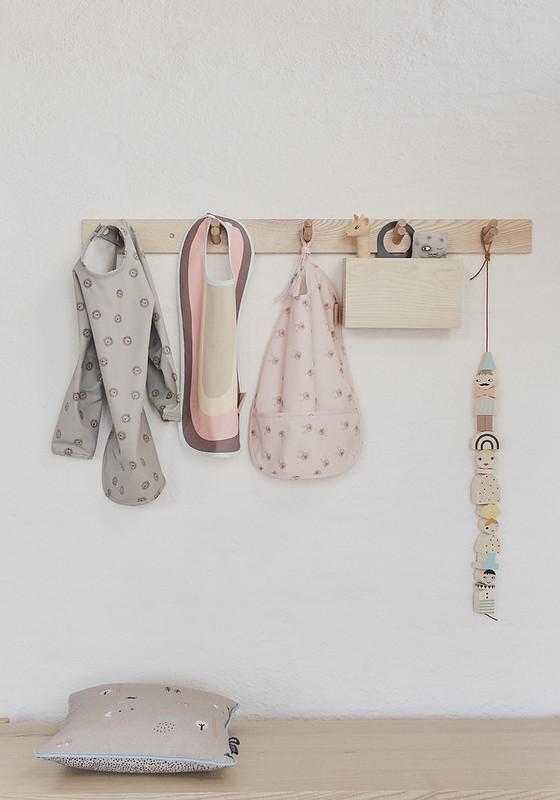 Rabbit Bib 2