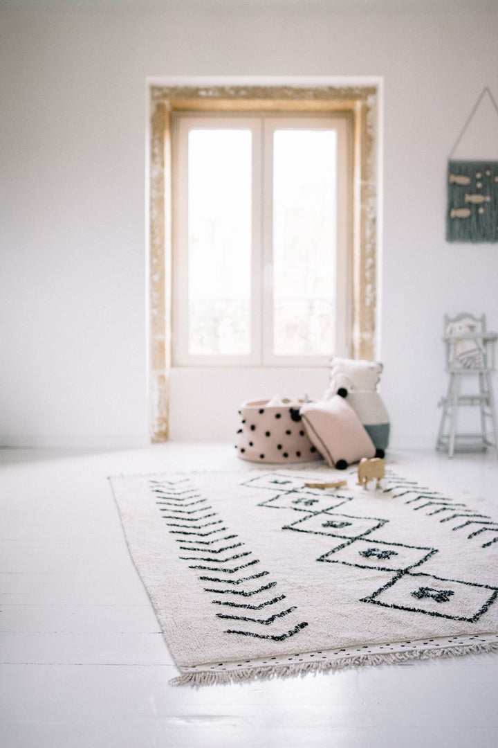 Bereber Rug in Rhombs design by Lorena Canals
