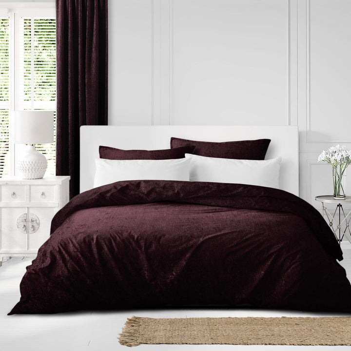 Juno Velvet Bordeaux Bedding 4