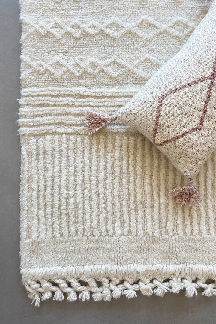 ari sheep white woolable rug by lorena canals wo ari wh k 21