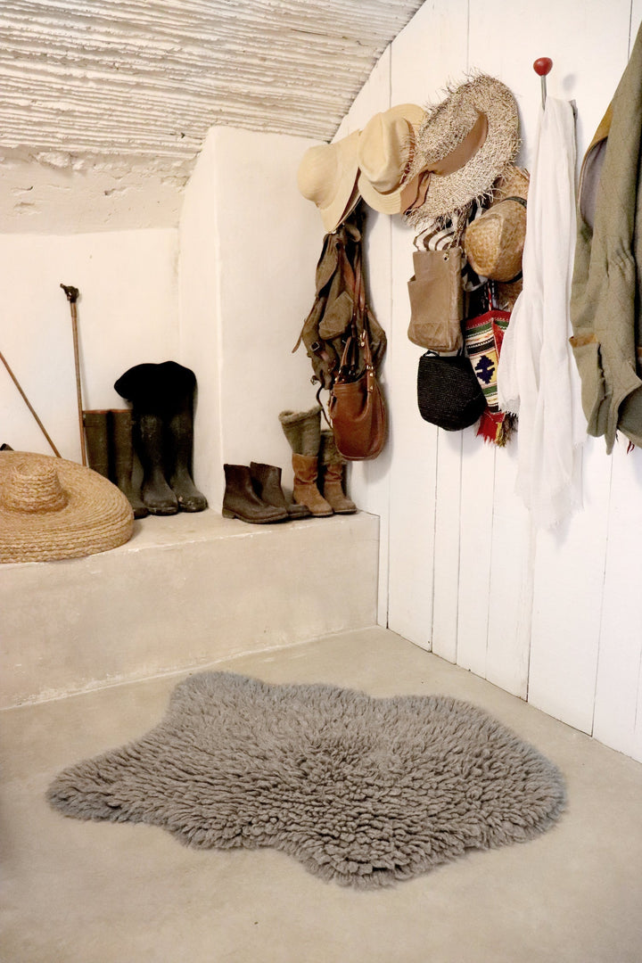 Woolly Sheep Grey Rug 15