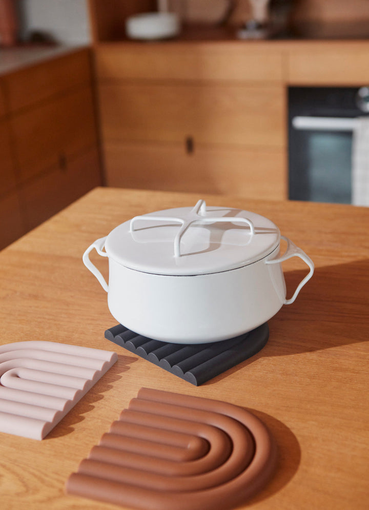 Rainbow Trivet 11