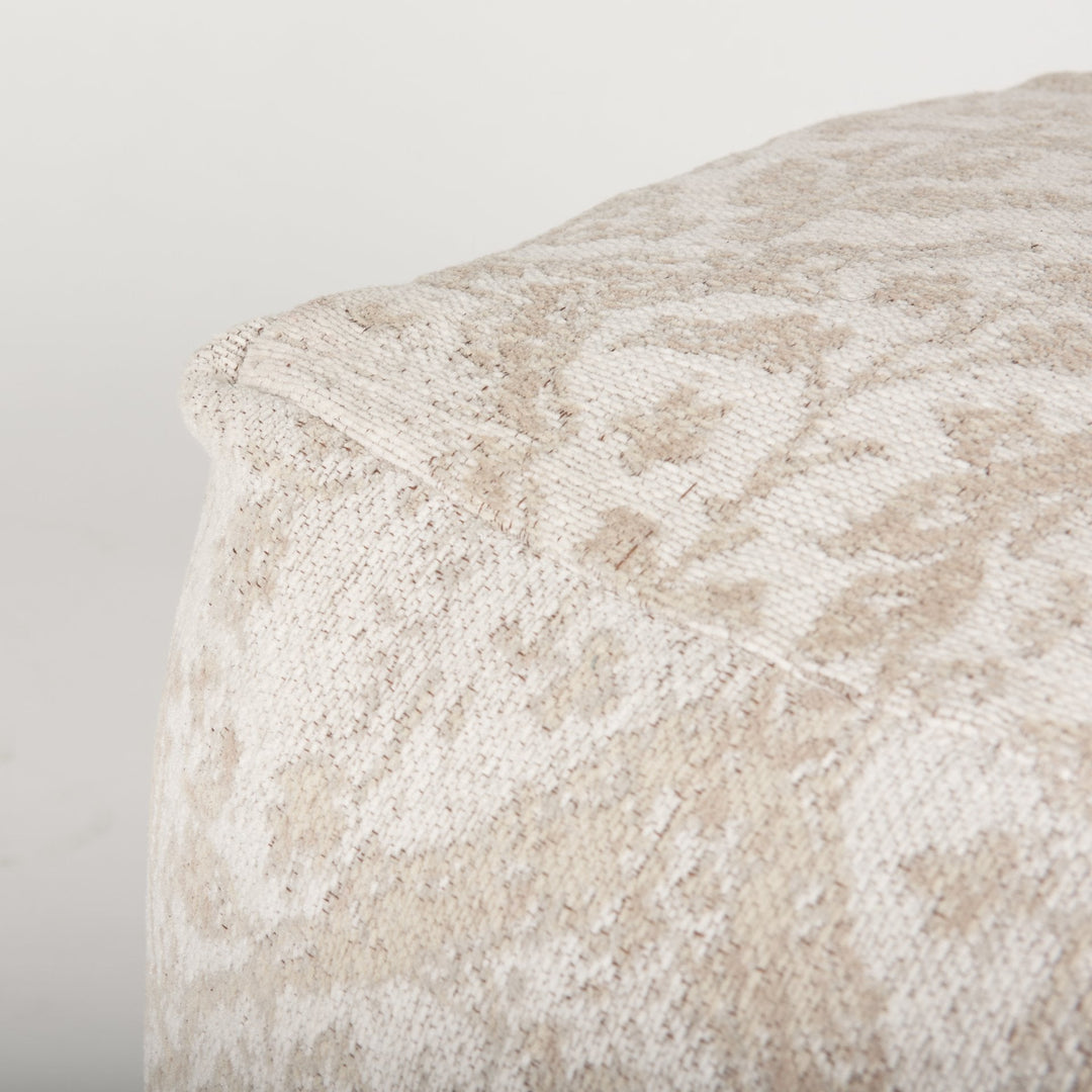 Khloe Pouf Mercana Mer 70379 17