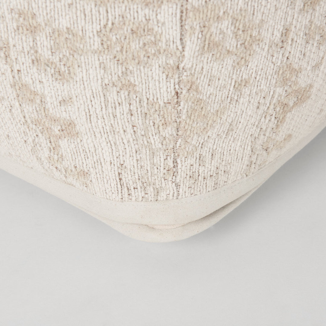 Khloe Pouf Mercana Mer 70379 25