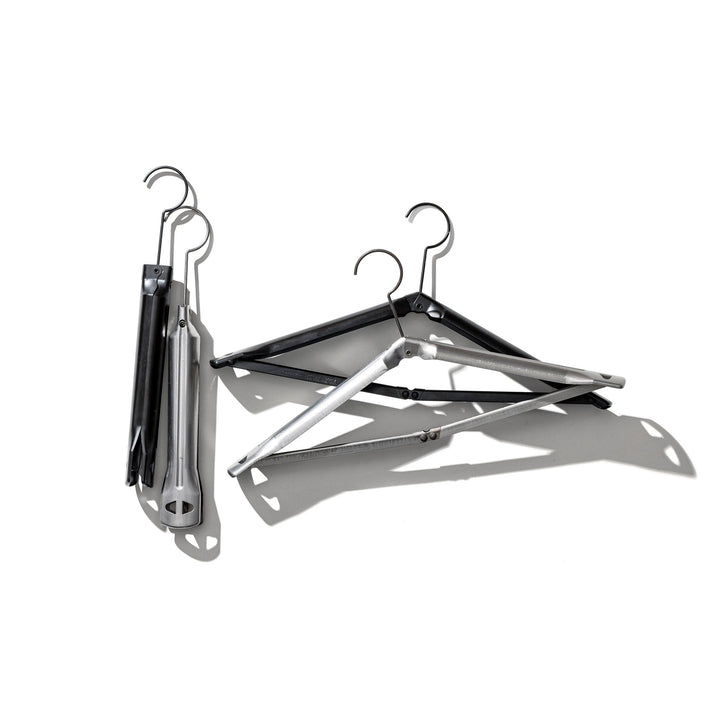 folding hanger 3