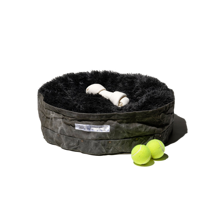 Rivet Pet Bed By Puebco 110349 3