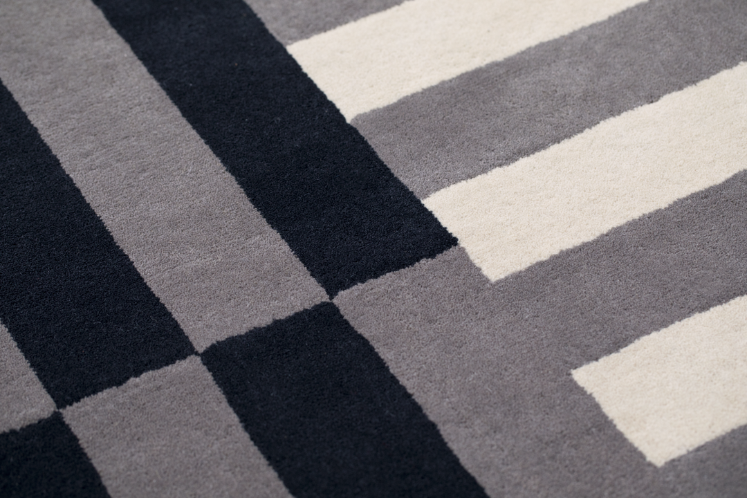 Stripe Slate Medium Rug 2