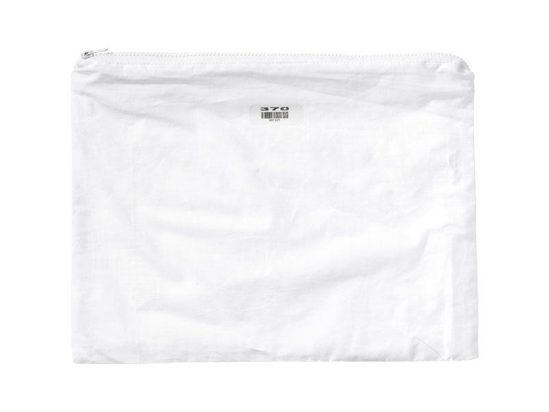 Plain Pouch 370 Design By Puebco 1