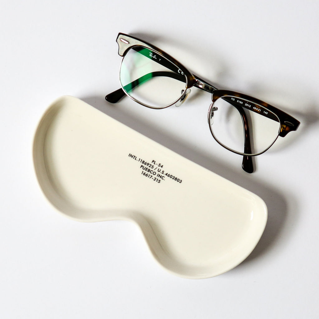 glasses tray round design by puebco 1