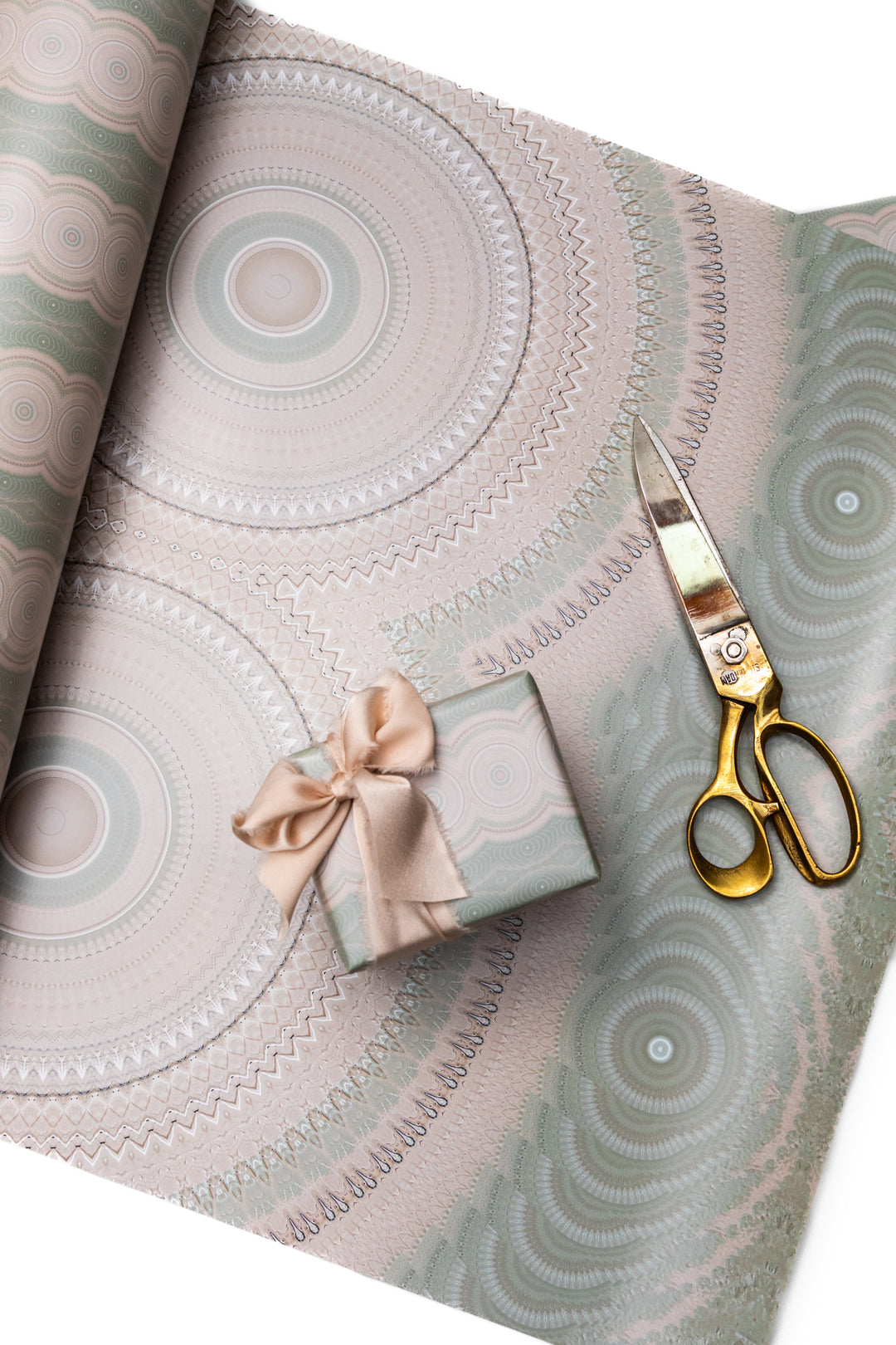 Sage Cream Wrapping Paper