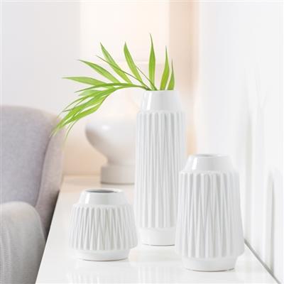Ella Faceted Ceramic 6H Vase In White Design By Torre Tagus 3