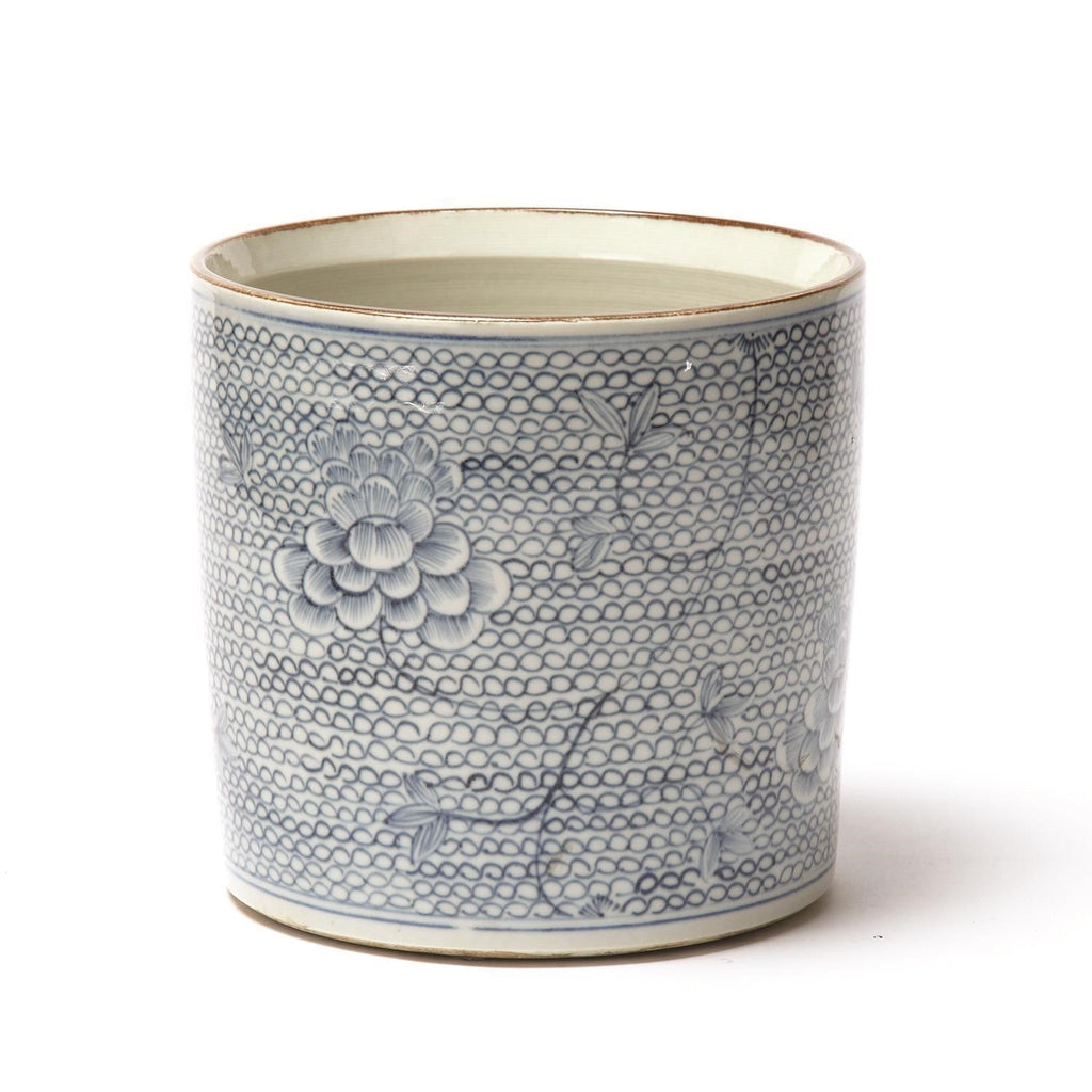 Blue And White Chrysanthemum Flower On Chain Pattern Vase Planter By Tozai Blu083 Ch 1