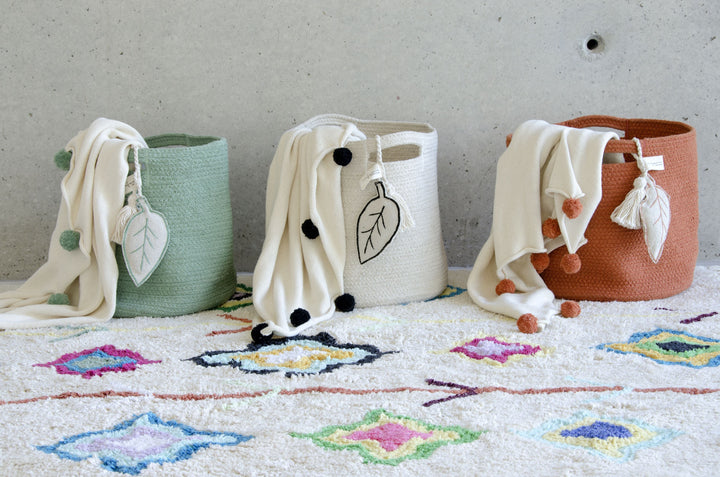Leaf Basket in Natural design by Lorena Canals
