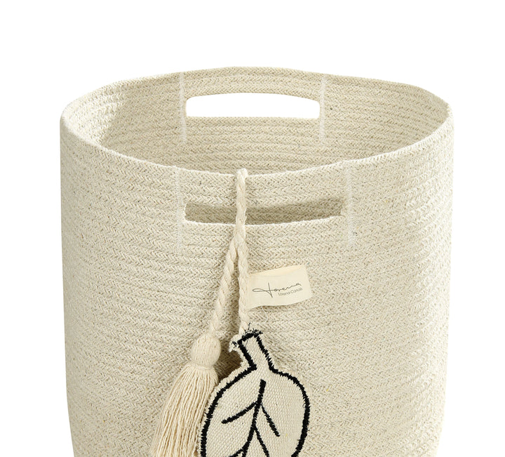 Leaf Basket in Natural design by Lorena Canals