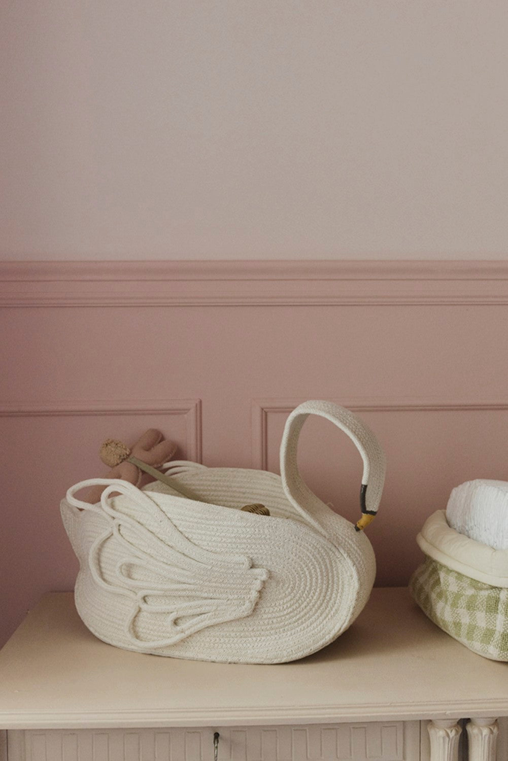 Swan Basket Lorena Canals Bsk Swan 5