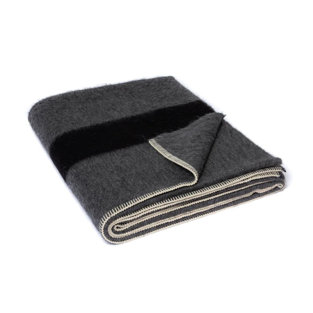 the siempre recycled blanket by blacksaw blk35qs 05 15