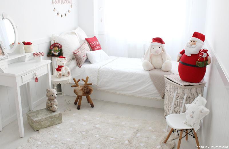 Biscuit Rug in Beige design by Lorena Canals