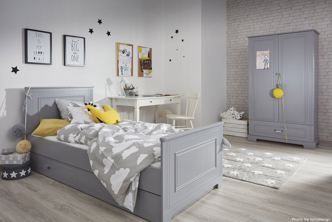 Stars Rug in Grey & White design by Lorena Canals