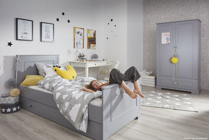 Stars Rug in Grey & White design by Lorena Canals