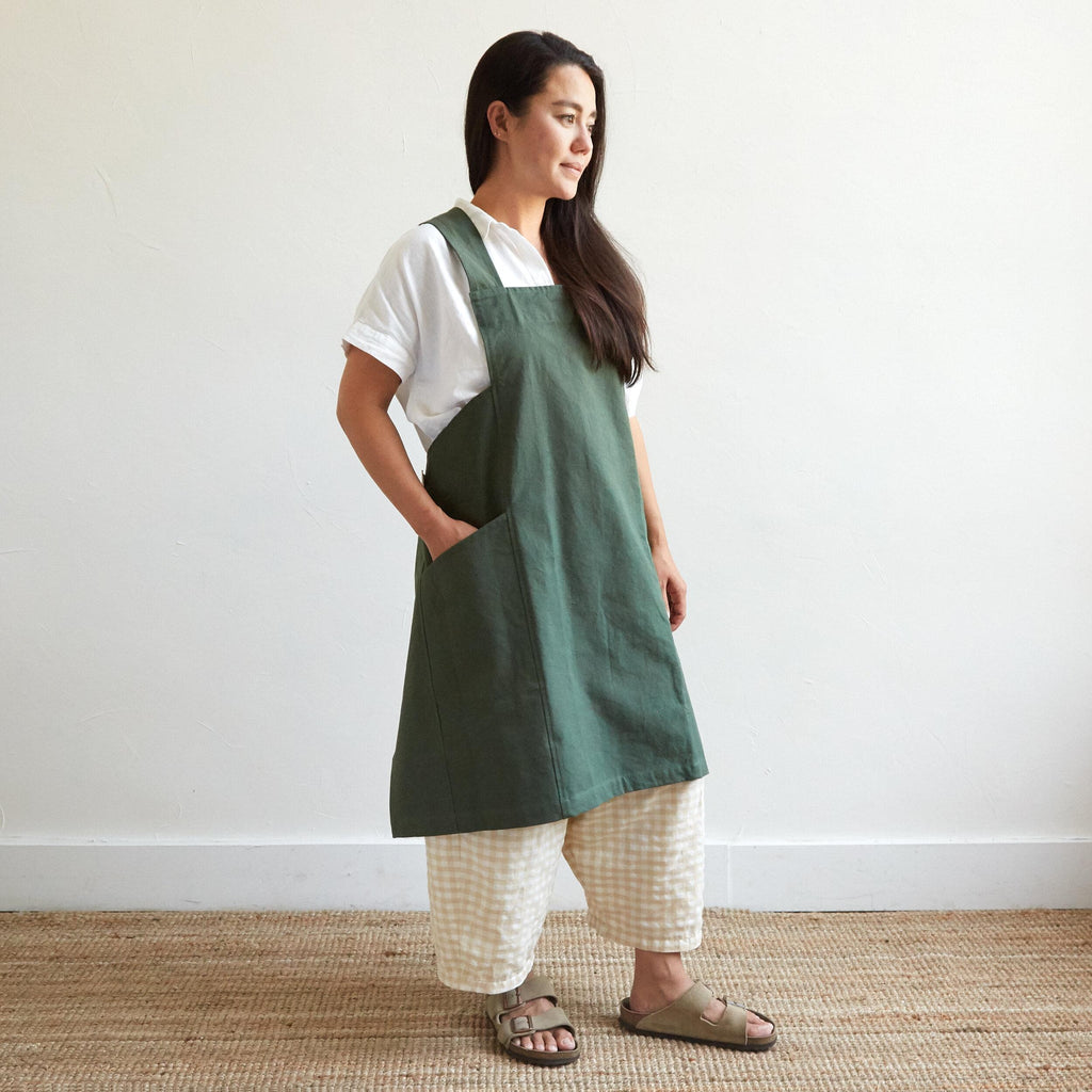 canvas workshop apron by the floral society 4