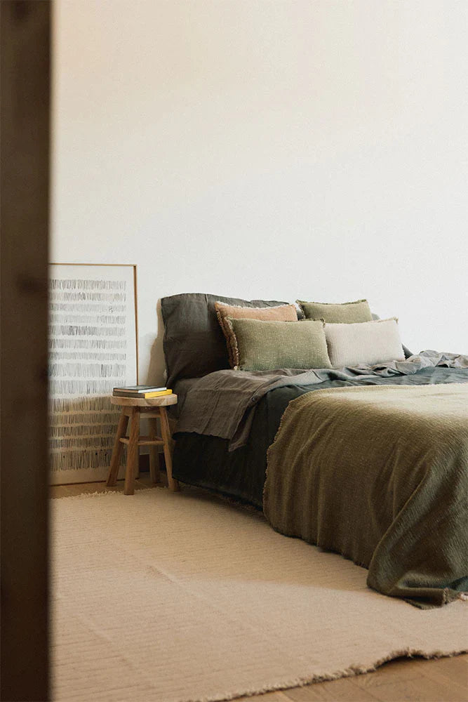 Handloom Plaid Lorena Canals Hl Blk Kbg 15