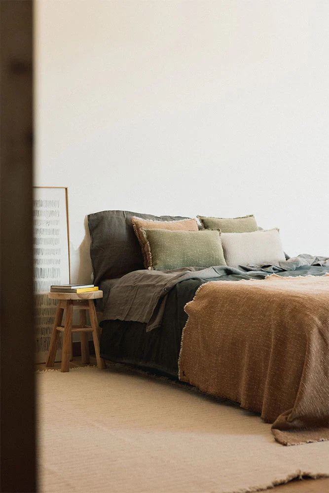 Handloom Plaid Lorena Canals Hl Blk Kbg 17