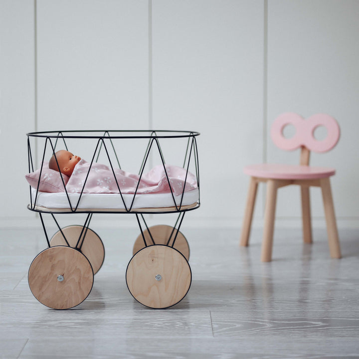 Dolly Cot 3
