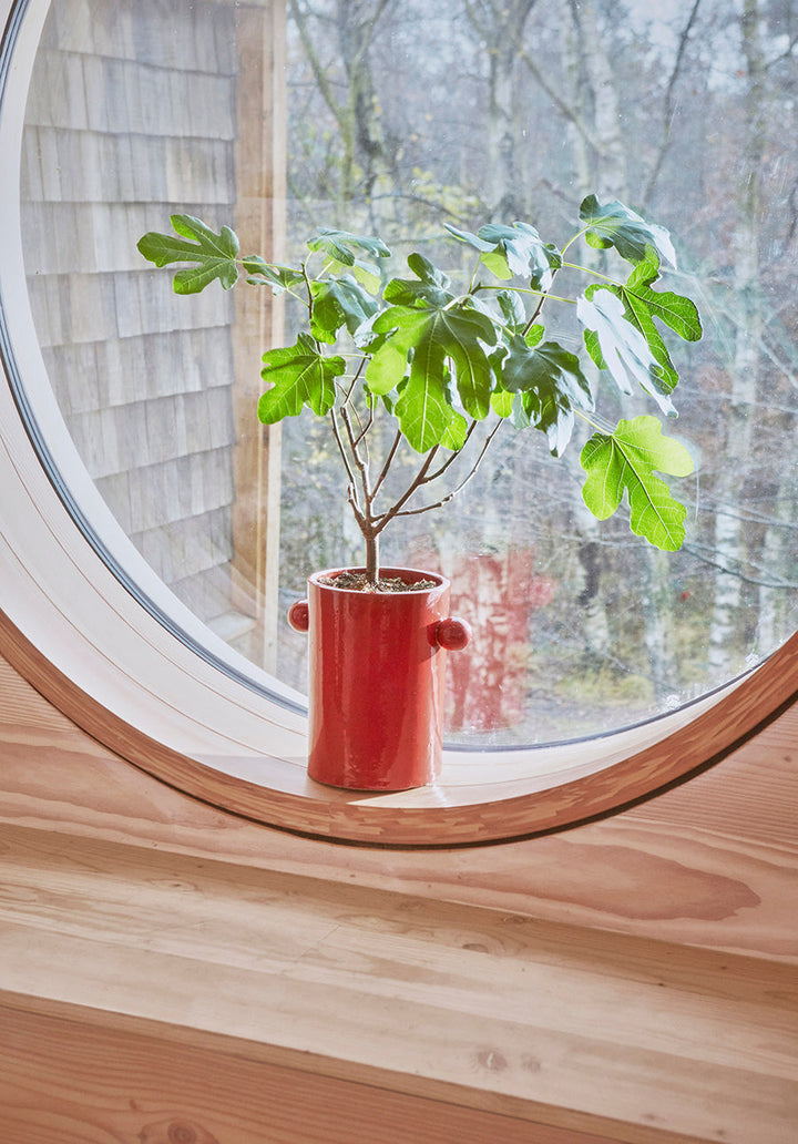 inka planter small cherry red 2
