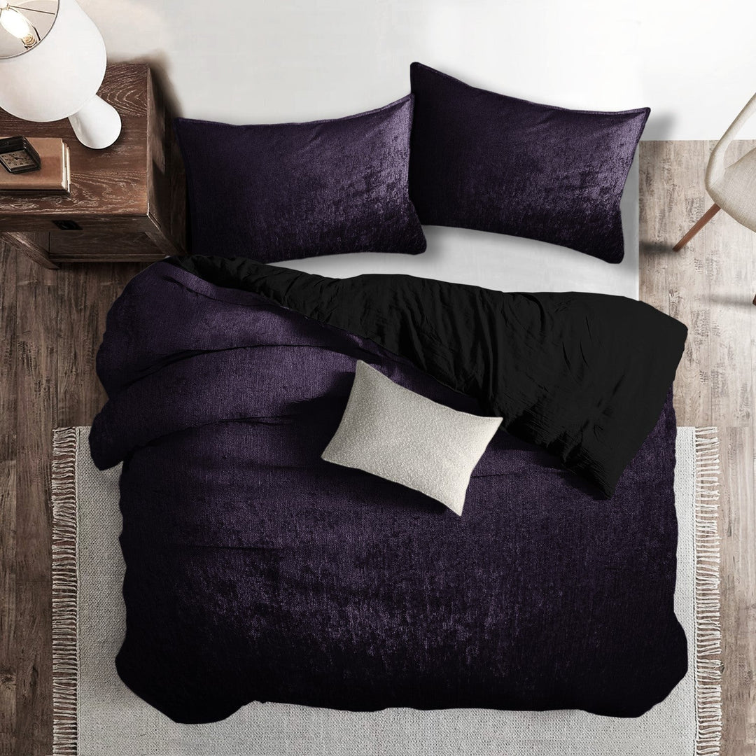 Juno Velvet Eggplant Bedding 5