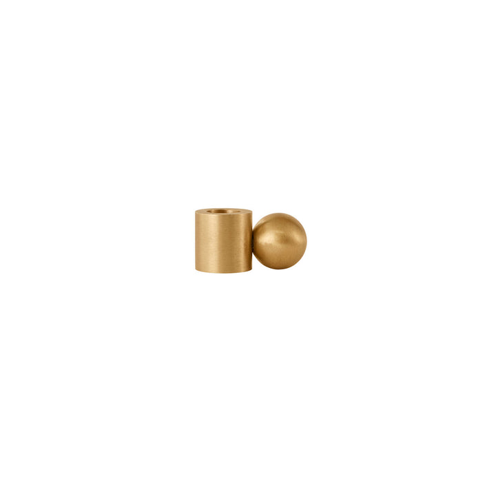 Palloa Solid Brass Candleholder Low Brushed Brass By Oyoy L300231 1