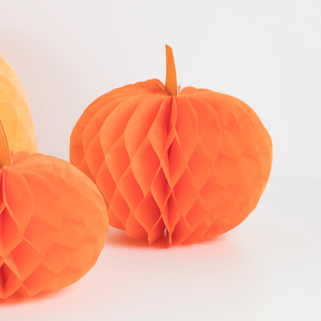 honeycomb pumpkins by meri meri mm 223929 3