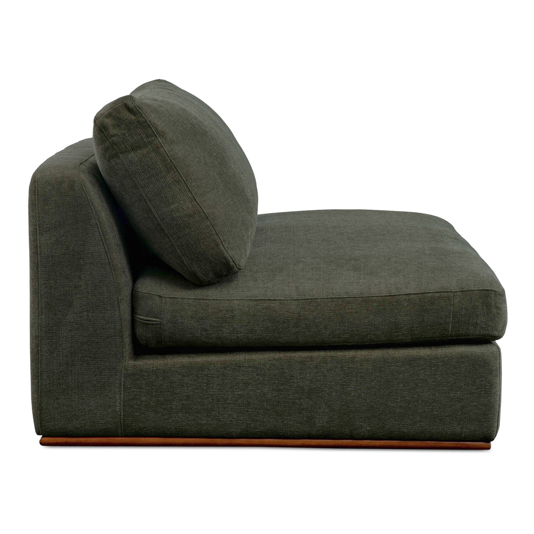 Rue Corner Chair Moes Home Collection Mhc Mo 1010 27 25