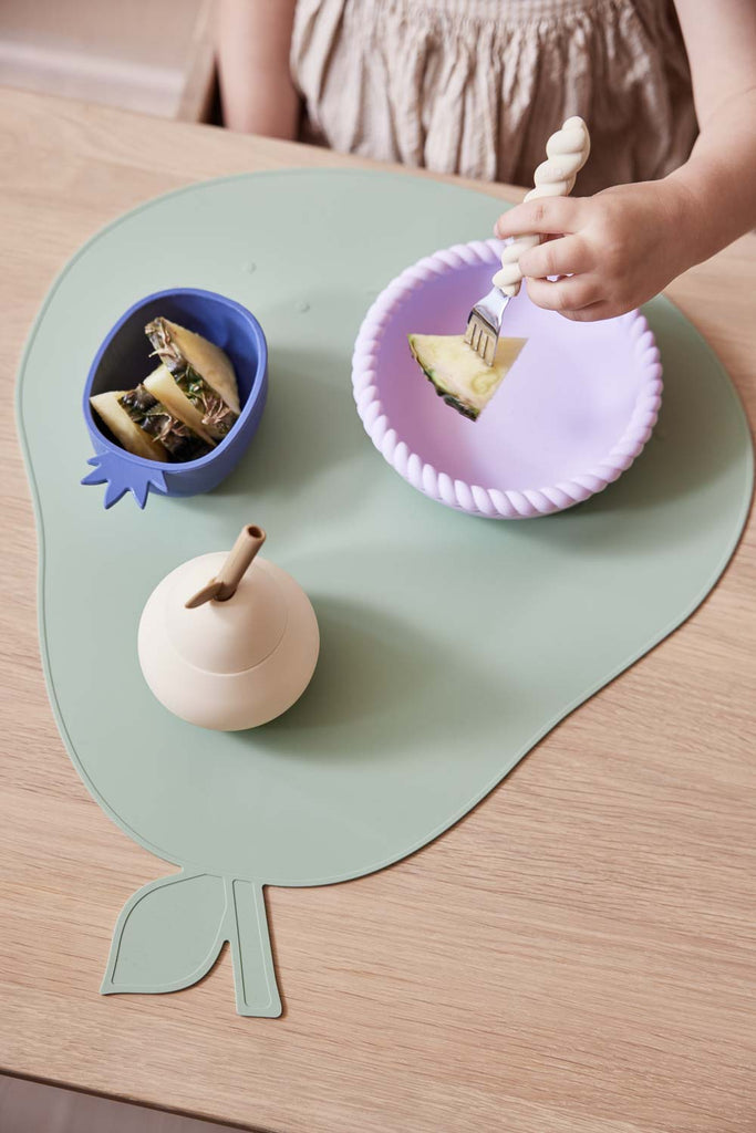 yummy pear placemat 2