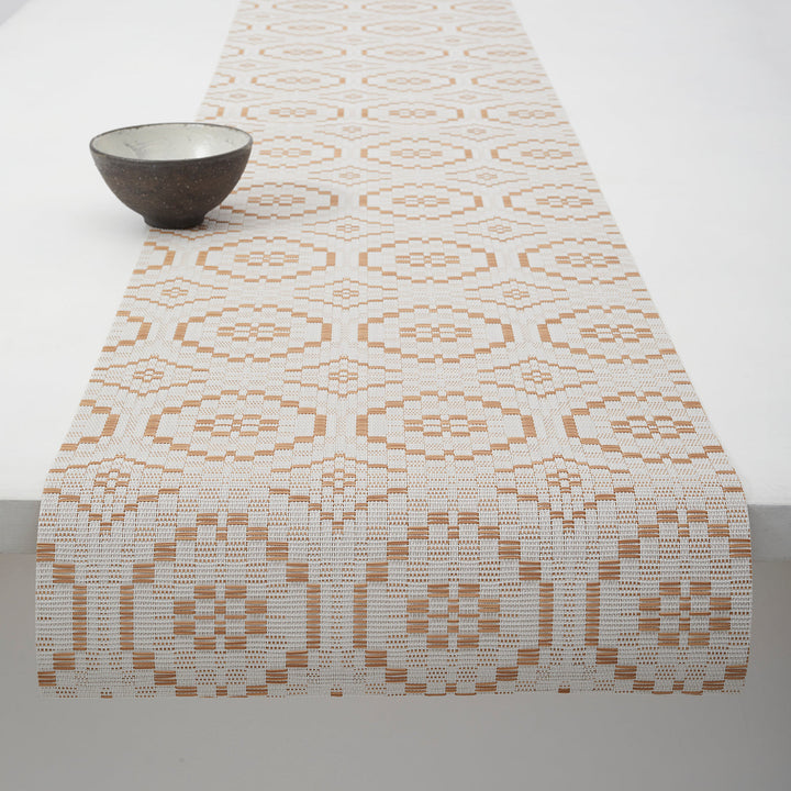 Overshot Table Runner Chilewich Chw 100886 003 1