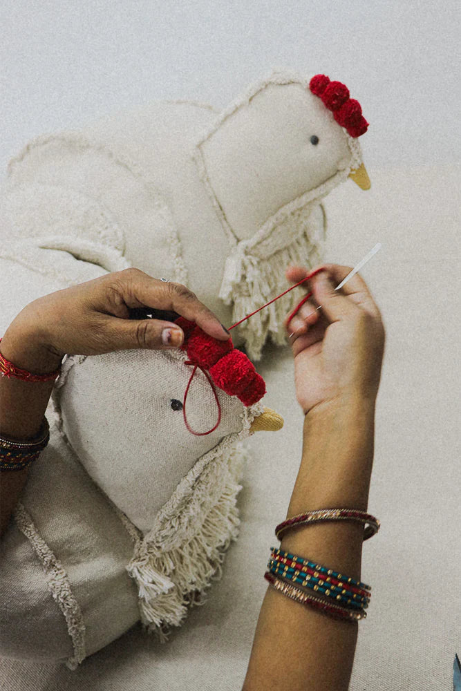 Pouf Chicken Lorena Canals P Chicken 2