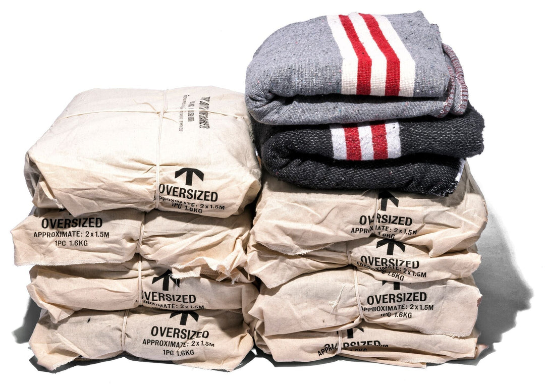 Moving Blanket Black Design By Puebco 2