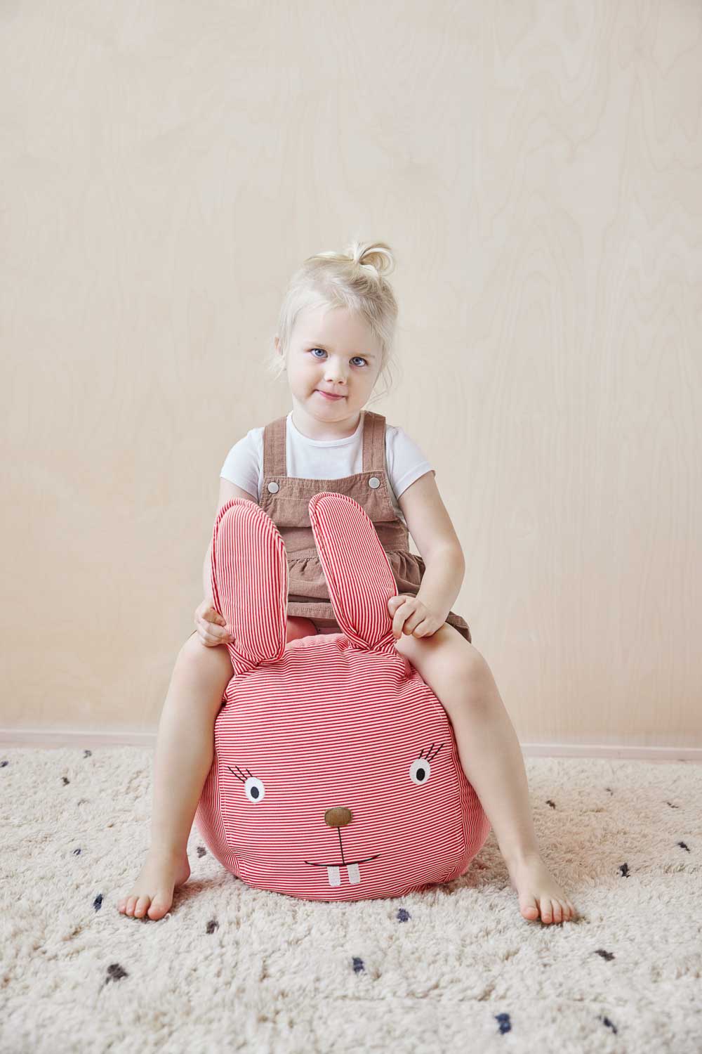 rosy rabbit ride on rabbit 3