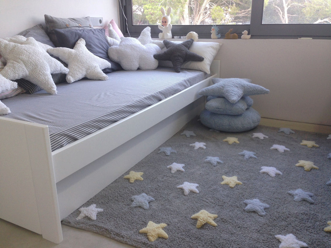 Star Cushion in White design by Lorena Canals