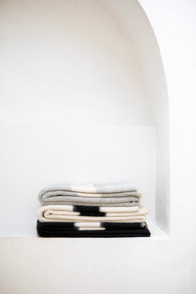 the siempre recycled blanket by blacksaw blk35qs 05 17