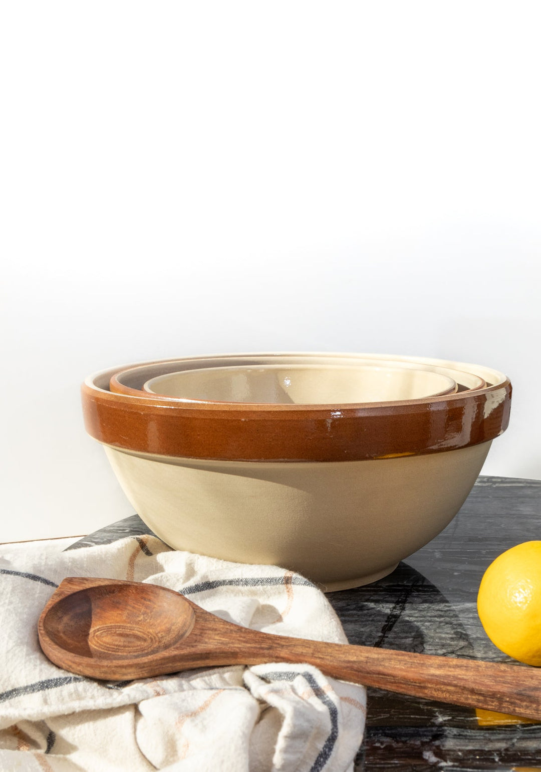 Poterie Renault Vintage Round Mixing Bowls 17