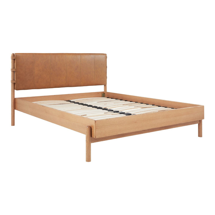 Colby Brown Bed By Bd La Mhc Yc 1046 24 0 3