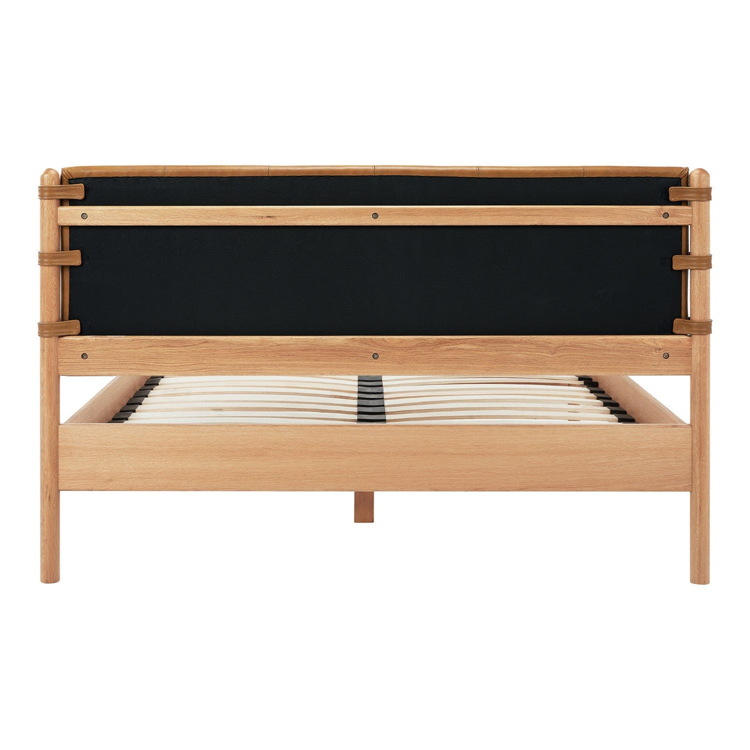 Colby Brown Bed By Bd La Mhc Yc 1046 24 0 13