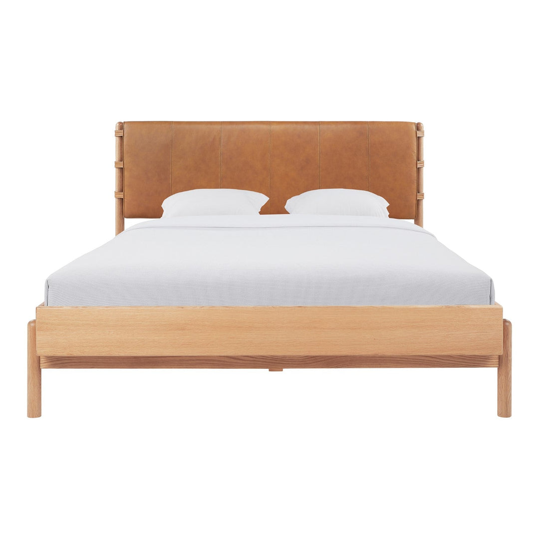 Colby Brown Bed By Bd La Mhc Yc 1046 24 0 2