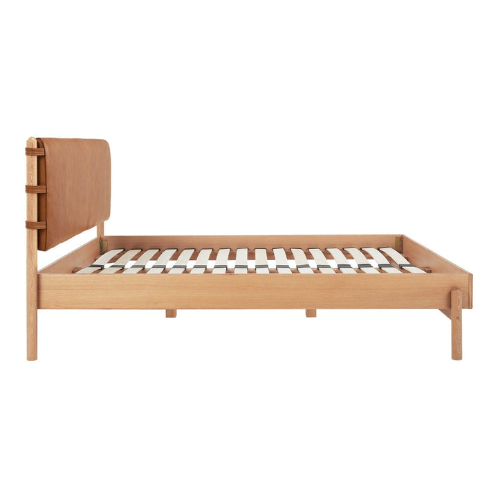 Colby Brown Bed By Bd La Mhc Yc 1046 24 0 10