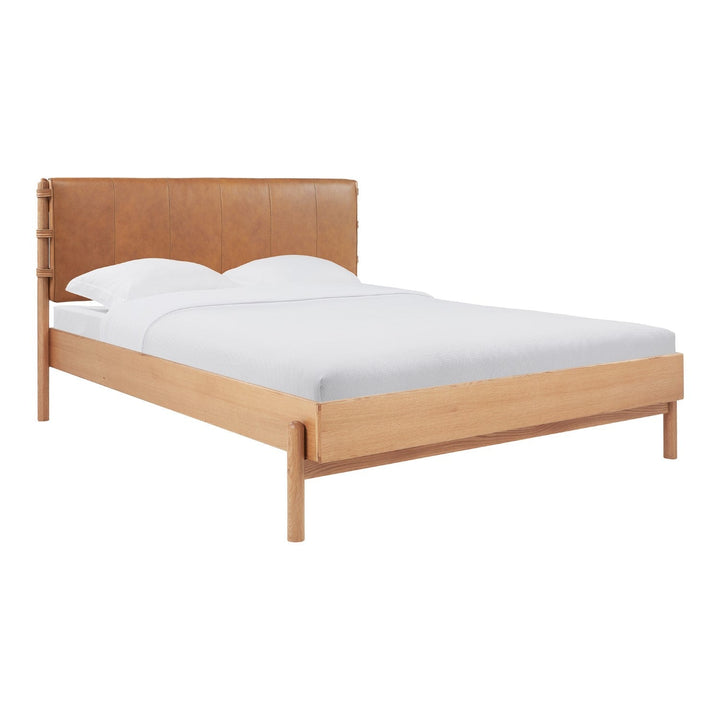 Colby Brown Bed By Bd La Mhc Yc 1046 24 0 6