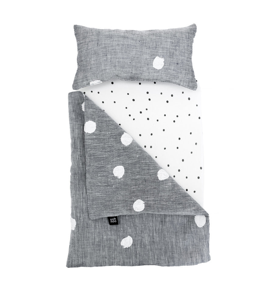 Dolly Cot Bedding 1