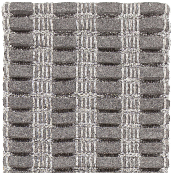 Gisela Hand Woven Contemporary Gis 38902 Rug Chandra Rugs 2