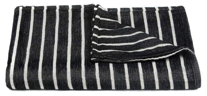 Aria Handcrafted Polyester Throw Chandra Rugs Th Ari51600 2