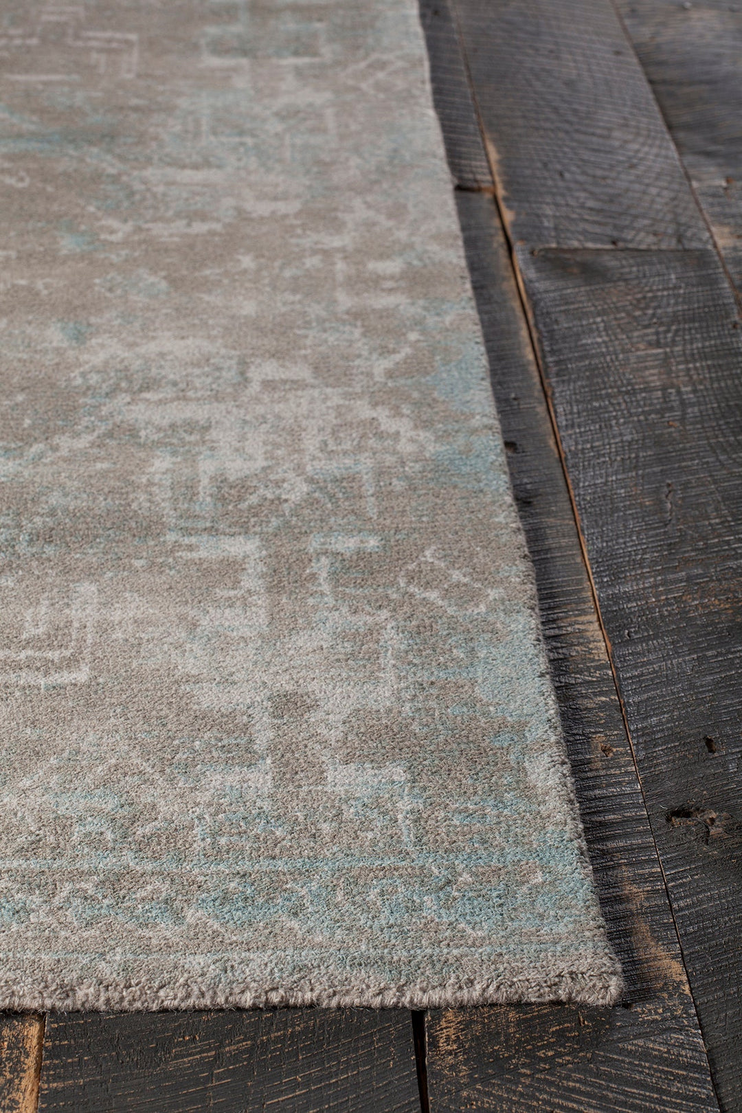 Tayla Hand Tufted Traditional Tay 42404 Rug Chandra Rugs 3